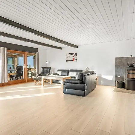1149 Holiday home *